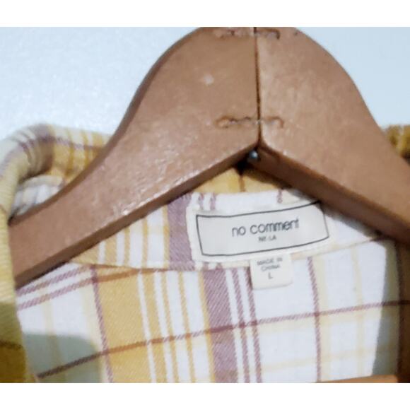 No Comment Flannel Shirt Size Large Rock Fest Fall Coastal Cowgirl Cabincore - Picture 3 of 5